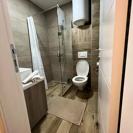 Milmari Golden N Lux 62 Apartament *