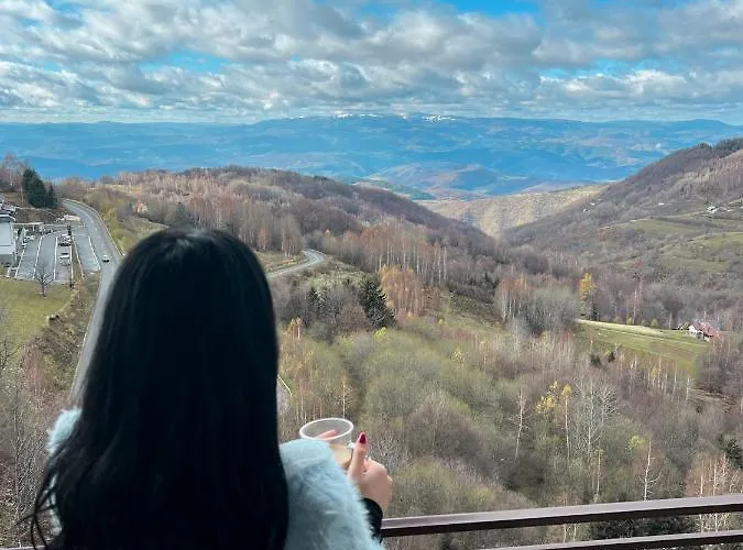 Milmari Golden N Lux 62 * Копаоник