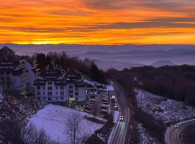 Апартаменты Milmari Golden N Lux 62 *