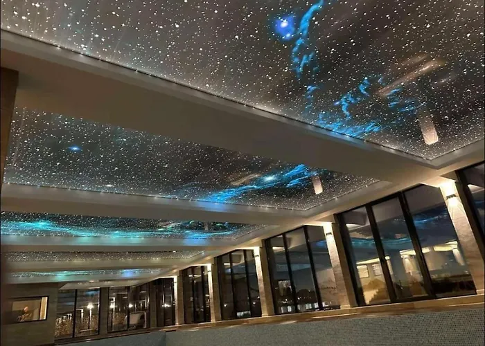 Milmari Golden N Lux 62 *